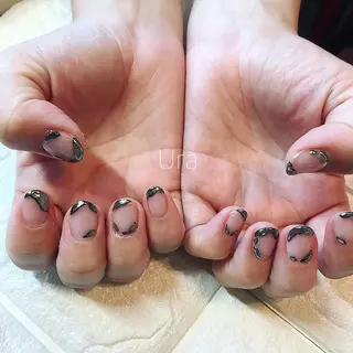 ネイル UrakoNail 《nail》のネイルデザイン