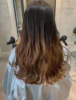 ロング 山本 みきのヘアスタイル