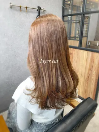 ロング カラー clomus所属・YUKA艶髪 🌸寛ぎ部屋のヘアスタイル