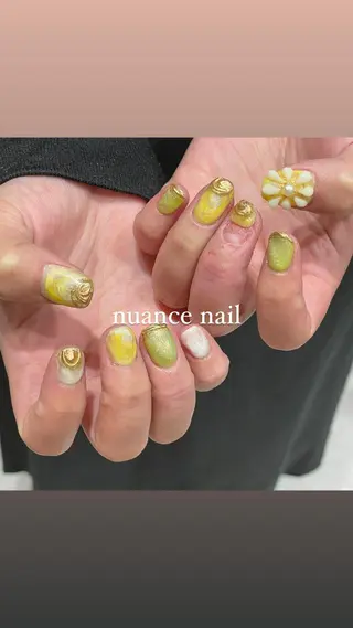 ネイル 淡色ネイル 🎀moeのネイルデザイン