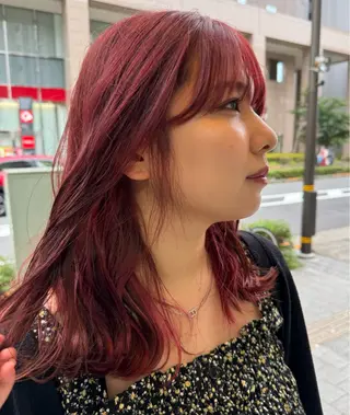 ミディアム カラー oceano所属・oceano🌎小林 穂乃花のヘアスタイル