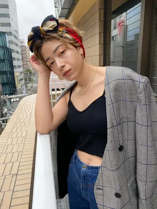 ショート ハイトーンカラー🍑 心斎橋のヘアスタイル