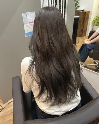 セミロング 加藤 優眞のヘアスタイル