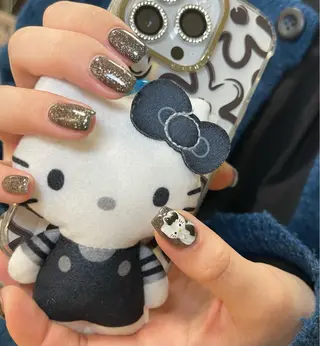 ミディアム めぐみのネイルサロン 惠のネイルデザイン