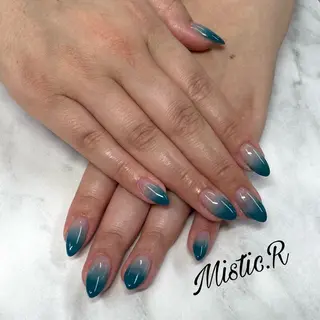 ネイル Mistic.R 渋谷のネイルデザイン