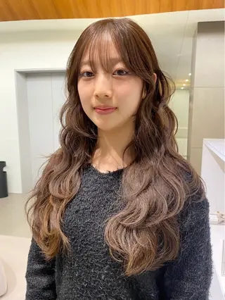 ロング カラー 透明感似合わせカラー 🍀あかり🍀のヘアスタイル