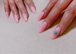 ネイル アイブロウ Nail Room Bellisのネイルデザイン