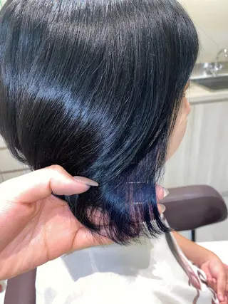 ショート カラー mulum所属・オタク美容師🎮 AKARIのヘアスタイル