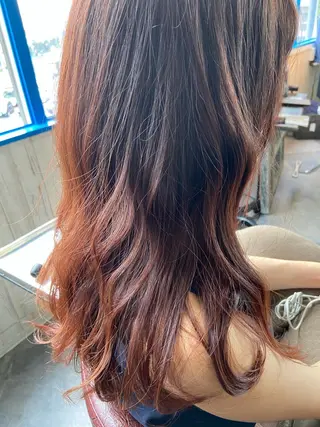 ロング カラー カットパーマ✂️ 小坂田玲亜のヘアスタイル
