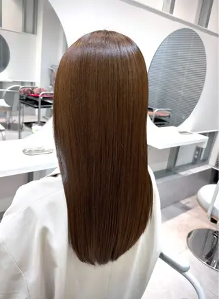 セミロング カラー REM所属・SHIBU YAのヘアスタイル