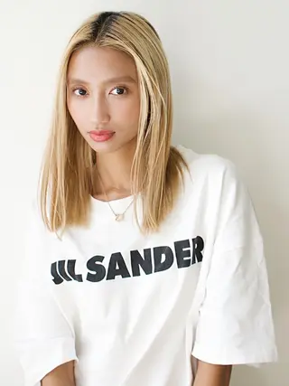 セミロング amie 錦糸町のヘアスタイル