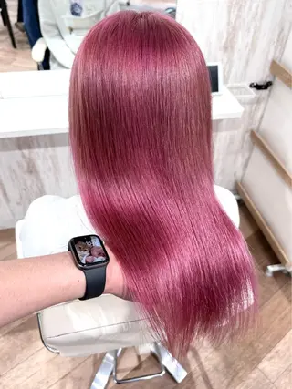 ロング 💛NOZOMI💛 ハイトーンカラーのヘアスタイル