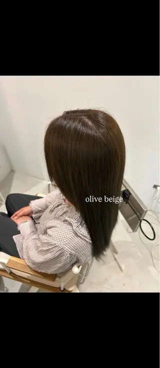 ロング カラー 野崎 紗那のヘアスタイル