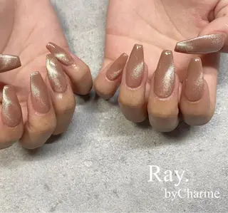 ネイル May.by Charme  Hのネイルデザイン