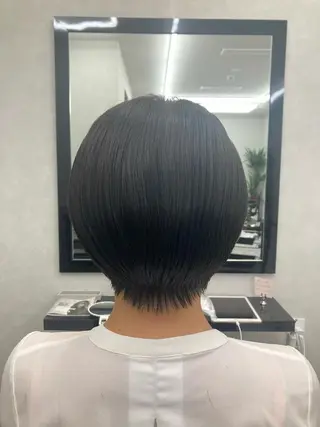 ショート カラー GINZA CAMINOIA 熊谷所属・鈴木 翔偉のヘアスタイル