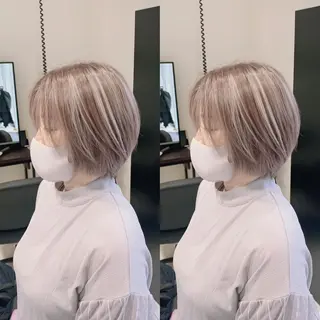 ショート カラー オフホワイトアンドなんば所属・福西 洋斗のヘアスタイル