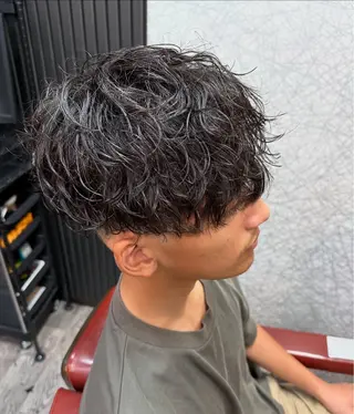 ショート パーマ 田島 颯人のヘアスタイル