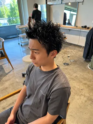 ショート メンズケアブリーチ 特化🔥村田のヘアスタイル