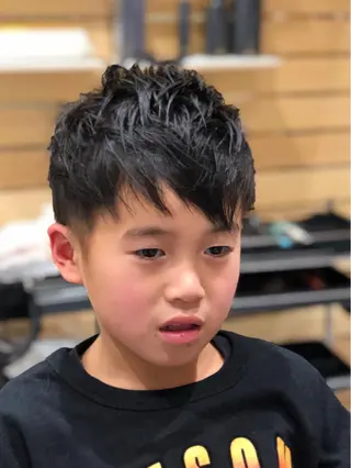 ショート キッズ RUBEUS【ルベウス】所属・✨艶々カラー🎨 杉本賢人のヘアスタイル