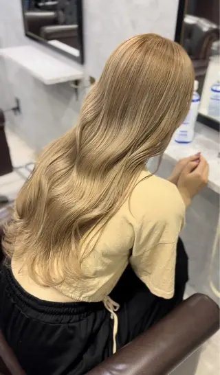 カラー 池袋/ダブルカラー GLADGE🩵のヘアスタイル