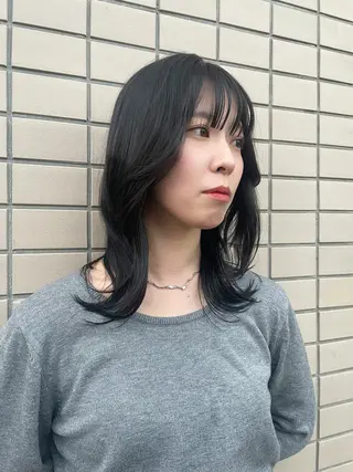 ミディアム lift by mag所属・ユナ ナチュラル／透明感のヘアスタイル