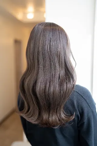 ロング カラー Lazo所属・Lazo/ 原弥和子のヘアスタイル