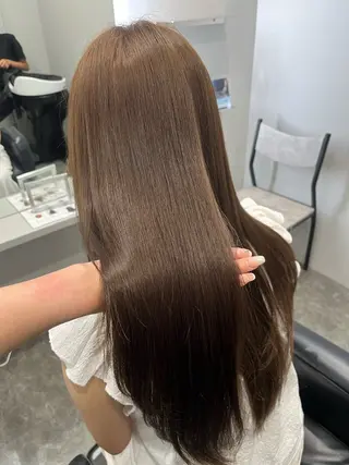 カラー 岡本葵子 ┊束感マツエクのマツエク・マツパデザイン