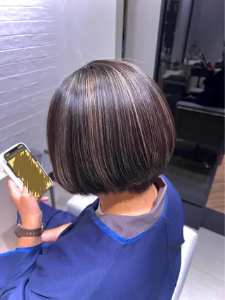 カラー 🤍 ももか🤍のヘアスタイル