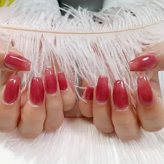 ネイル YUYI.nail salon所属・Mi Naのネイルデザイン