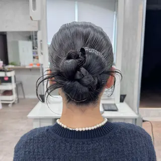 セミロング ヘアアレンジ JUNSHIN🦋 ヘアセット／カラーのヘアスタイル
