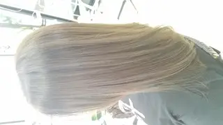 ミディアム カラー EXCIA所属・imaizumi takuyaのヘアスタイル