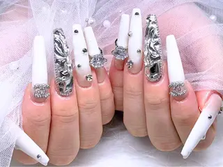 ネイル 五月•MAYネイルサロン所属・新宿 M_nailのネイルデザイン