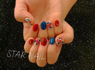 ネイル STAR NAIL所属・STAR NAILのネイルデザイン