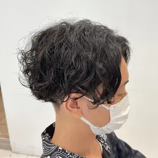 ショート パーマ メンズ 前原 正弥のヘアスタイル