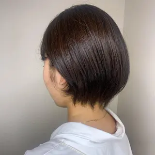 ショート カラー 佐々木 有彩のヘアスタイル
