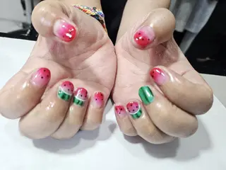 ネイル J. NAILのネイルデザイン