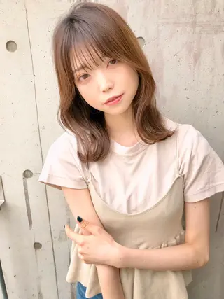 ミディアム カラー トレンドヘア🌿 chinariのヘアスタイル