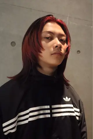 ミディアム カラー メンズ レイヤーカット /ハイトーンchaoのヘアスタイル