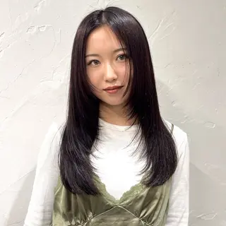 ミディアム 無料カットモデル ユナのヘアスタイル