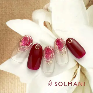 ネイル SOLMANI 予約担当のネイルデザイン