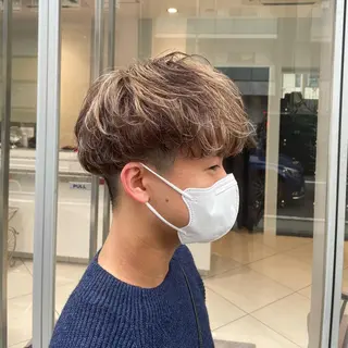 ミディアム カラー パーマ メンズ 大野 輝のヘアスタイル