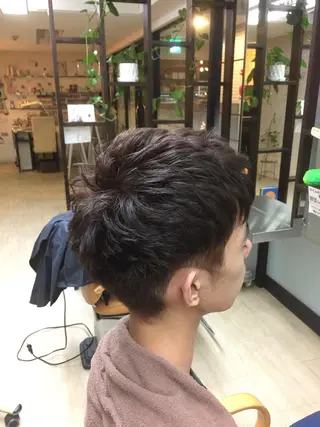 メンズ イトウ アキノリのヘアスタイル