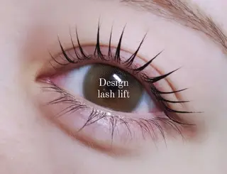 マツエク・マツパ eyelashsalon rocolush 所属・★Hoshino★ 新宿西口 ·͜·🌟のマツエク・マツパデザイン
