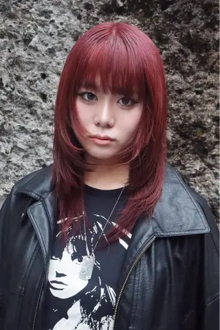 ミディアム カラー レイヤーカット /ハイトーンchaoのヘアスタイル