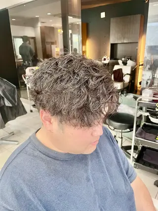 ショート パーマ メンズ パーマ特化美容師 🔥Yoshiyaのヘアスタイル