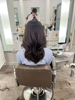 セミロング 新宿/小顔レイヤー/ 顔まわり/西慶太朗のヘアスタイル