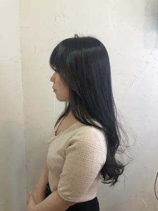 ロング カラー 久力琴音''透明感 カラー''アレンジのヘアスタイル