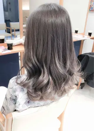 ロング カラー Days 透明感カラーのヘアスタイル