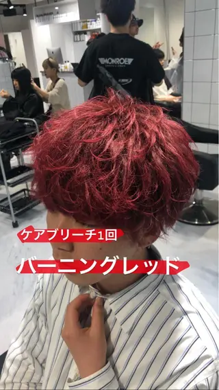 ショート カラー メンズ 赤み消し🌿 透明感カラー🫧のヘアスタイル