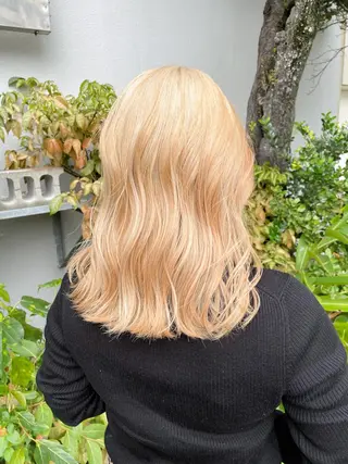 セミロング カラー LUXBE LUCE 那覇小禄イオン店所属・LUXBE LUCE ひなののヘアスタイル